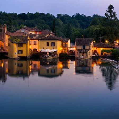 Le Finestre Su Borghetto Hotel Valeggio sul Mincio Exterior photo