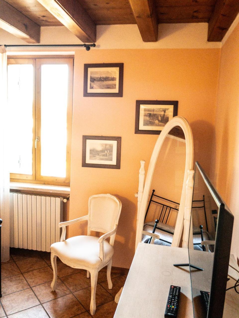 Le Finestre Su Borghetto Hotel Valeggio sul Mincio Exterior photo